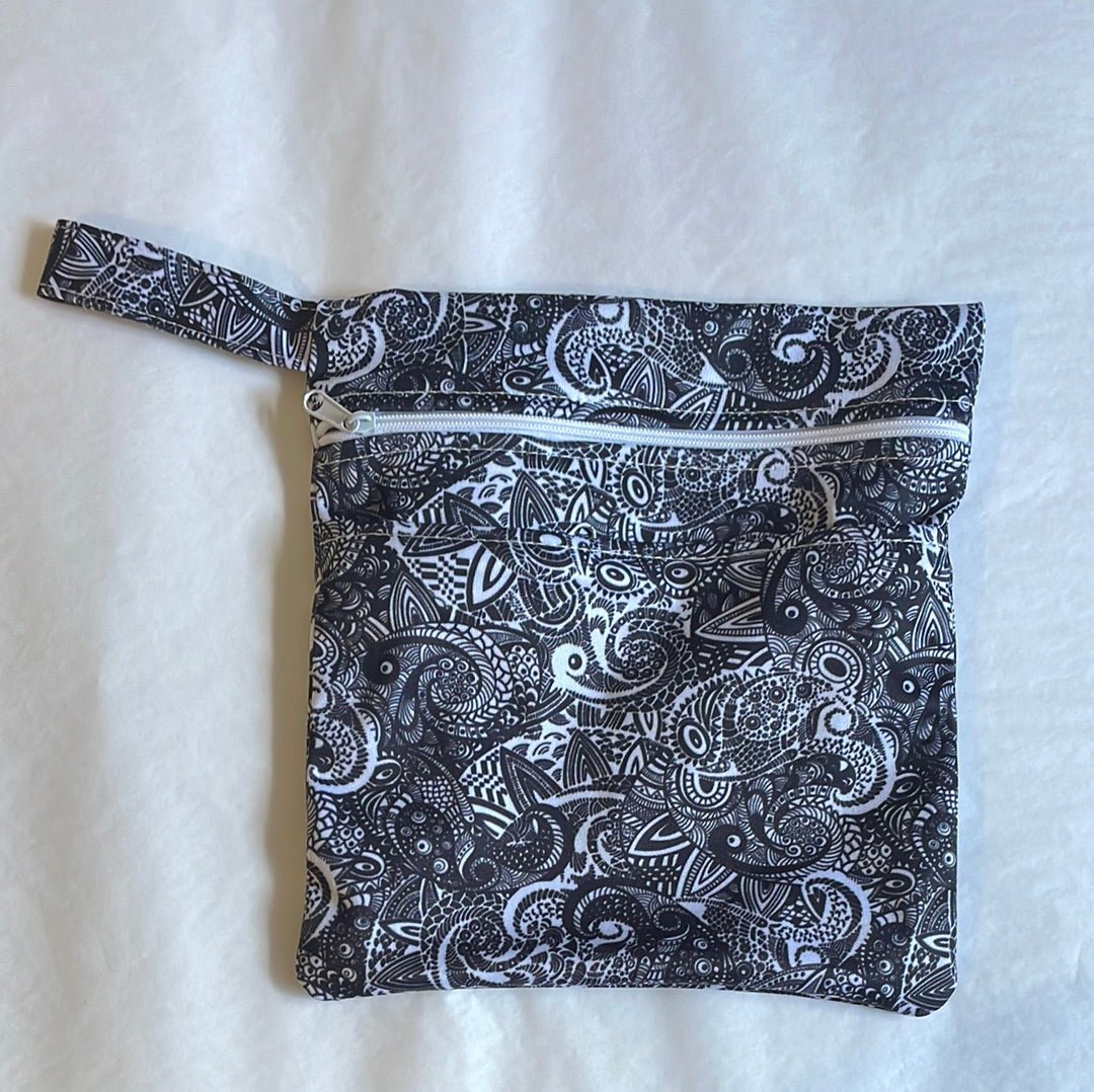 Medium Wet Bag for cloth pads